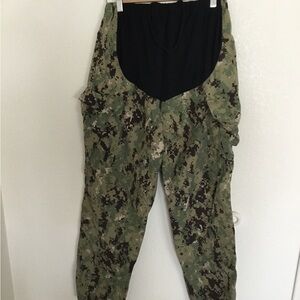 US Navy Nwu type iii maternity trousers size extra small short
